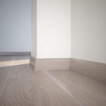 Barlinek plinta lemn P20, furnir stejar baituit gri lacuit touch, 2200x58x20 mm, cod P2001242A - imagine 2